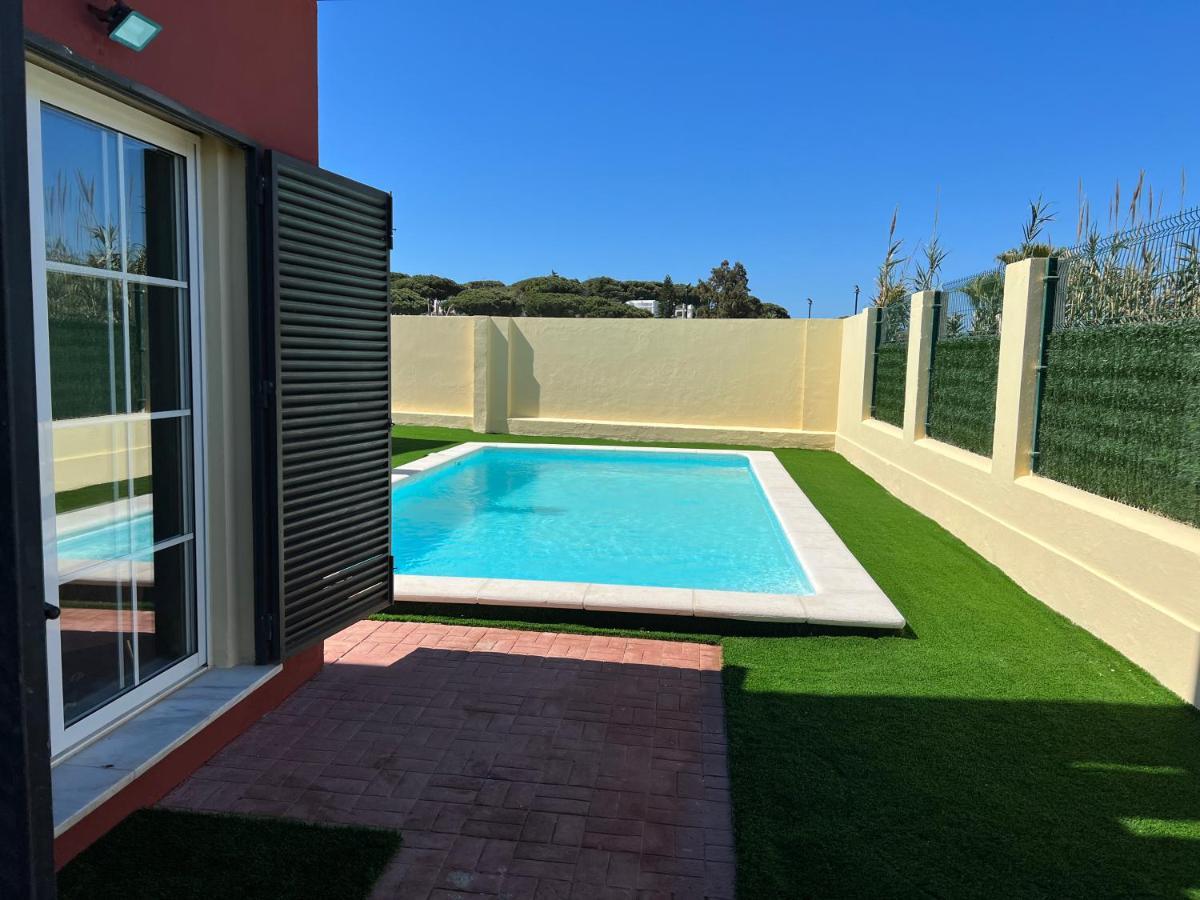 チクラナ・デ・ラ・フロンテーラ Casa Piscina Playa Barrosa Delfin 6ヴィラ エクステリア 写真