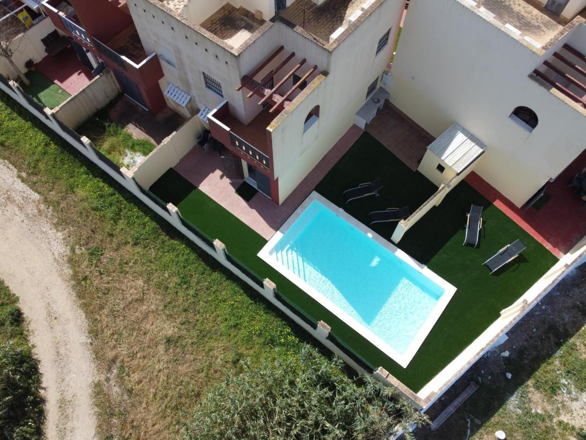 チクラナ・デ・ラ・フロンテーラ Casa Piscina Playa Barrosa Delfin 6ヴィラ エクステリア 写真
